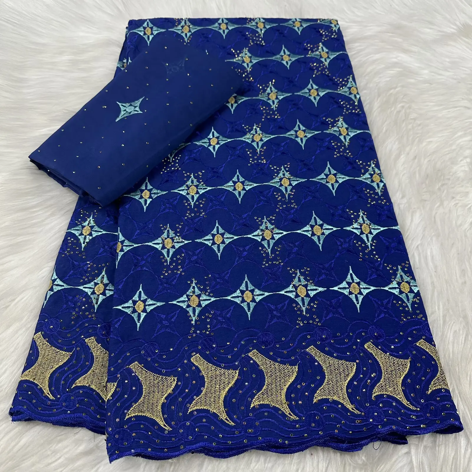 African Cotton Dry Lace Fabric Tulle With Stones Royalblue Headtie 5 Yards Swiss Voile Lace For Nigerian Wedding Party Dress
African Cotton Dry Lace Fabric Tulle With Stones Royalblue Headtie 5 Yards Swiss Voile Lace For Nigerian Wedding Party Dress