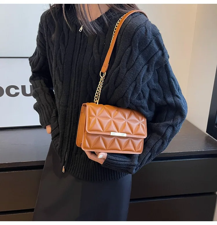 Women Quilted Chain Crossbody Bag Fashion Small Square Shoulder Purse Multi Color Casual Daily Handbag Women Quilted Chain Crossbody Bag Fashion Small Square Shoulder Purse Multi Color Casual Daily Handbag