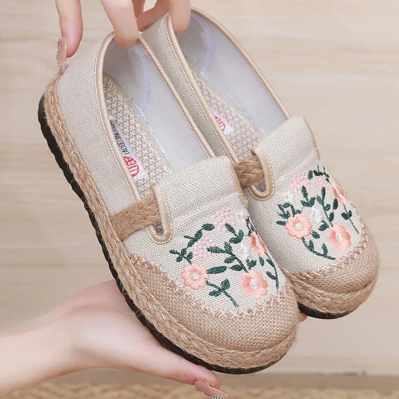 2025 New Women's Linen Fabric Flat Shoes Ladies Casual Shoes Comfortable Low-Top Shoes Travel Casual Shoe
2025 New Women's Linen Fabric Flat Shoes Ladies Casual Shoes Comfortable Low-Top Shoes Travel Casual Shoe