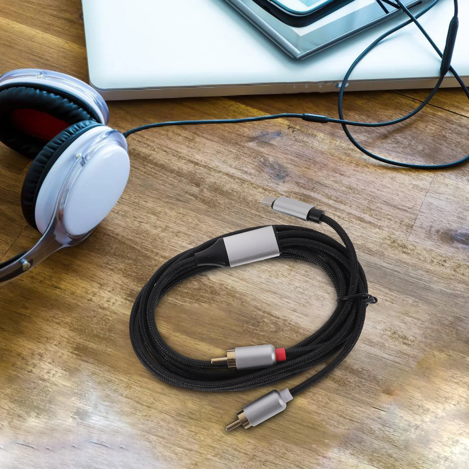 Type C to 3.5mm Audio Cable 1m Dual Output Clear Sound Compatible Smartphones Tablets Computers Car Amplifier Sound
Type C to 3.5mm Audio Cable 1m Dual Output Clear Sound Compatible Smartphones Tablets Computers Car Amplifier Sound