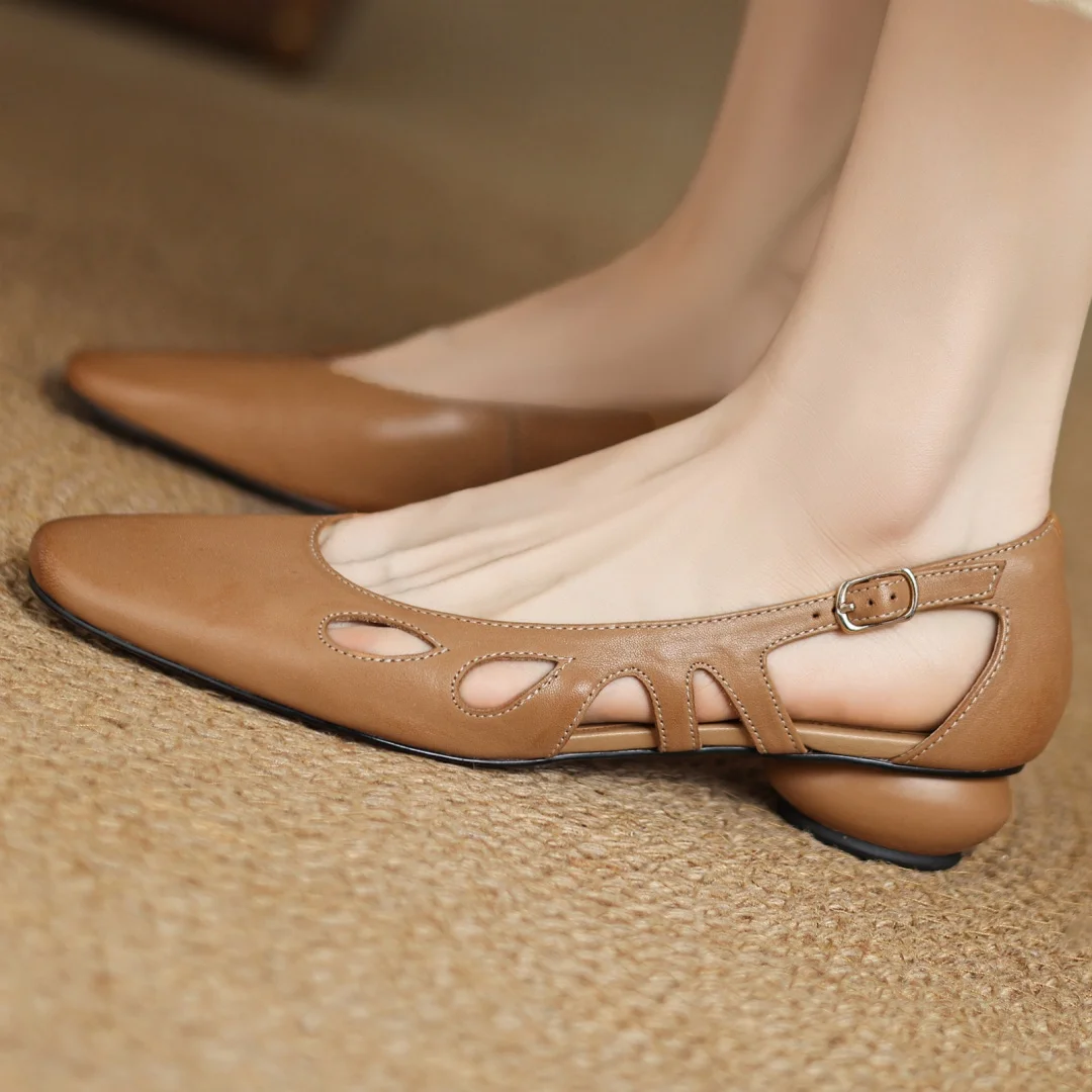 Plus size 34-41 women's cow leather hollow-out round toe slip-on pumps 3cm thick low heel elegant ladies summer dress shoes sale
Plus size 34-41 women's cow leather hollow-out round toe slip-on pumps 3cm thick low heel elegant ladies summer dress shoes sale