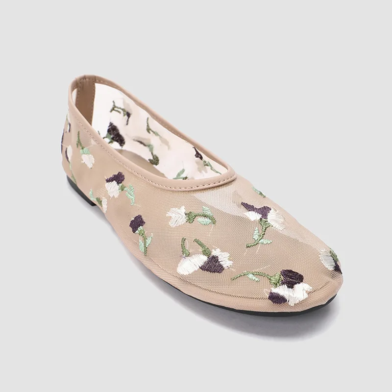 Hand Embroidered Flowers Designer Mesh Hollow Flats Ballet Shoes Women Summer Light Breathable Mary Jane Shoe Elegant Mules Shoe
Hand Embroidered Flowers Designer Mesh Hollow Flats Ballet Shoes Women Summer Light Breathable Mary Jane Shoe Elegant Mules Shoe
