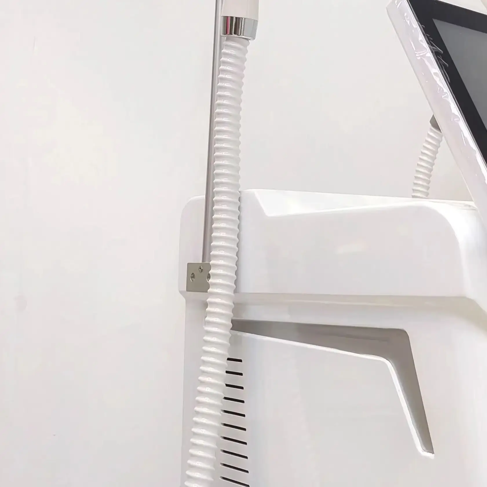 Лазерный аппарат для удаления волос 2-в-1 4000 Вт (диодный лазер) и PICO-лазер для перманентного безболезненного физического удаления волос подмышек, модель 2026 года
Лазерный аппарат для удаления волос 2-в-1 4000 Вт (диодный лазер) и PICO-лазер для перманентного безболезненного физического удаления волос подмышек, модель 2026 года