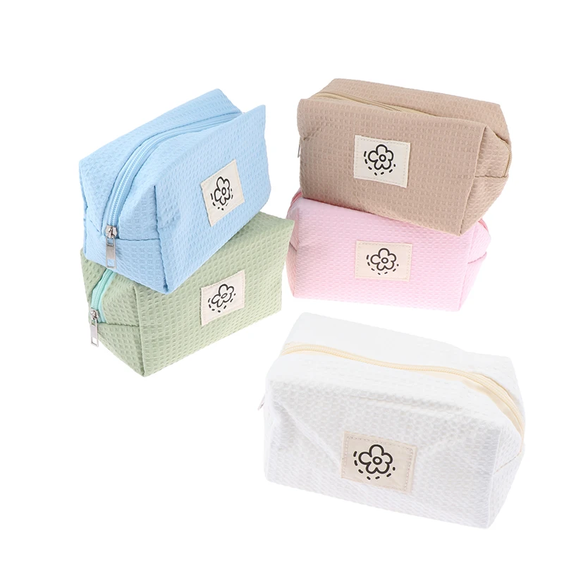 Милая вафельная клетчатая дорожная косметичка на молнии, сумка для хранения губной помады, Женский органайзер для макияжа, Женский пенал, сумка для карандашей
Милая вафельная клетчатая дорожная косметичка на молнии, сумка для хранения губной помады, Женский органайзер для макияжа, Женский пенал, сумка для карандашей