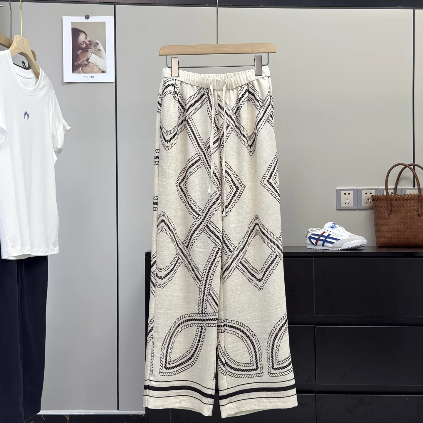 High-Defn Linen Cotton Wide Leg Pants Straight Cut Digital Print Drapey Waist Texture Casual Summer Trousers
High-Defn Linen Cotton Wide Leg Pants Straight Cut Digital Print Drapey Waist Texture Casual Summer Trousers