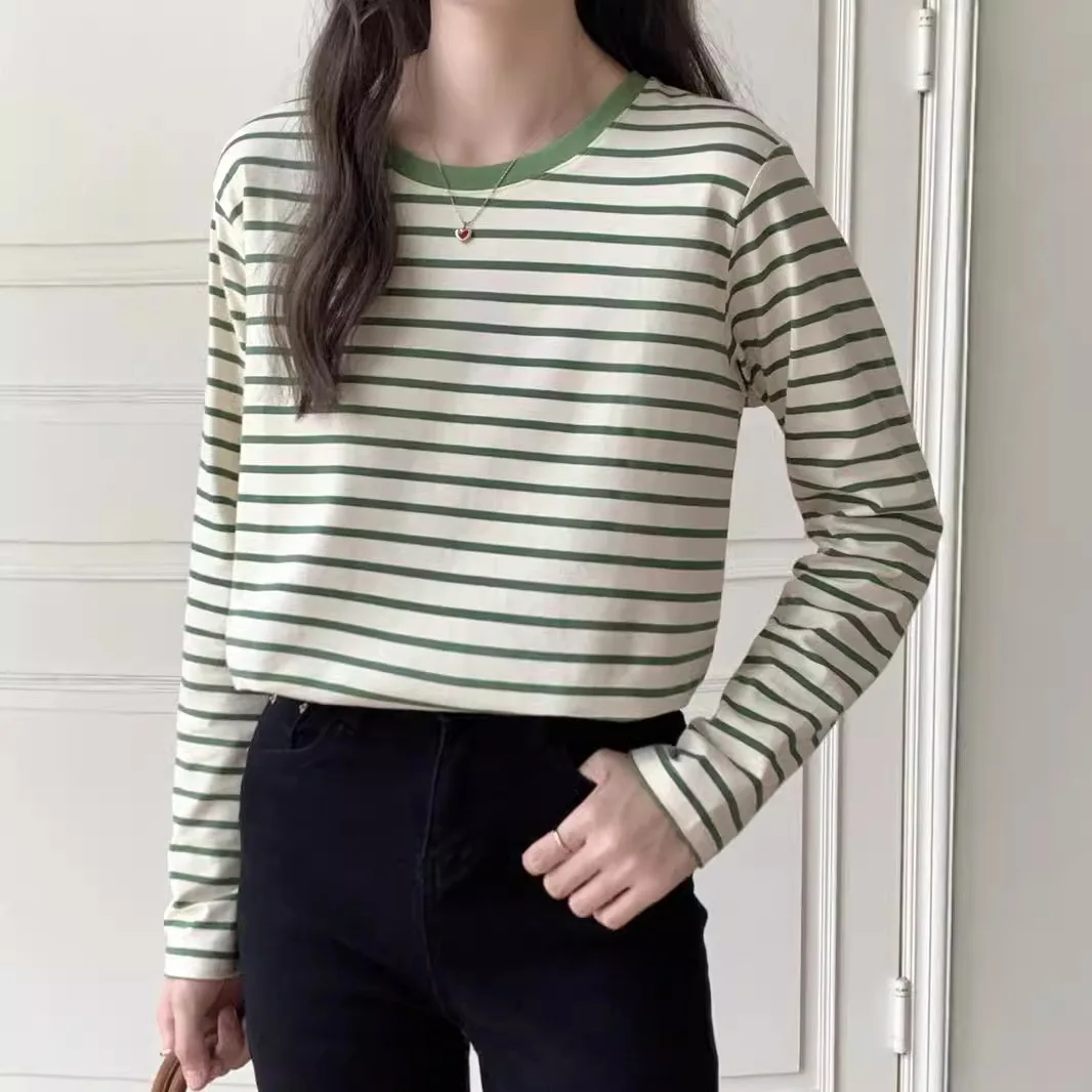 Striped Color Block Round Neck Long Sleeve T Shirts Women Casual Loose Fit Tops Women Vintage Y2K Harajuku Tees
Striped Color Block Round Neck Long Sleeve T Shirts Women Casual Loose Fit Tops Women Vintage Y2K Harajuku Tees