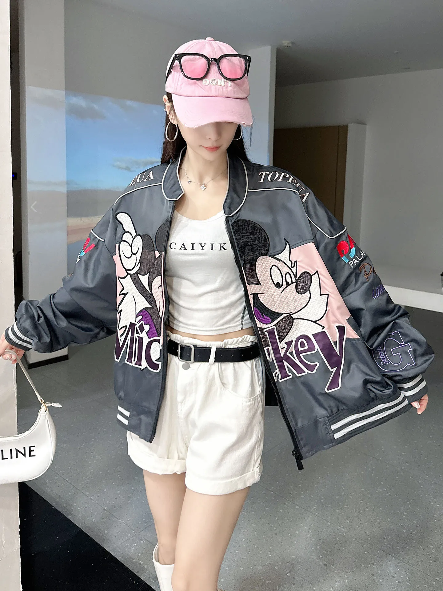 Trendy Baseball Jaet Women's Autumn Wear 2025 Heavy Embroidery American Sle Loose Cartoon Top Casual Loose Fit ort Coat
Trendy Baseball Jaet Women's Autumn Wear 2025 Heavy Embroidery American Sle Loose Cartoon Top Casual Loose Fit ort Coat