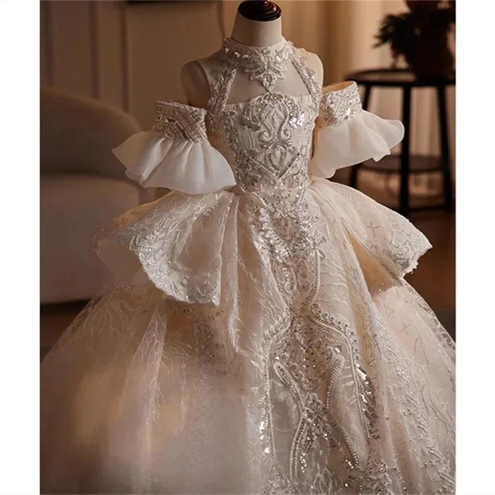 Customized White Flower Girl Dress for Wedding Appliques Short Sleeve High Waist Floor Kids Birthday First Communion Gown
Customized White Flower Girl Dress for Wedding Appliques Short Sleeve High Waist Floor Kids Birthday First Communion Gown