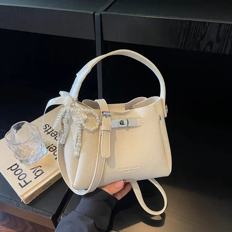 High Grade White Woven Crossbody Bag Soft Touch PU Leather Shoulder Purse Elegant Handbag for Office Working Life
High Grade White Woven Crossbody Bag Soft Touch PU Leather Shoulder Purse Elegant Handbag for Office Working Life