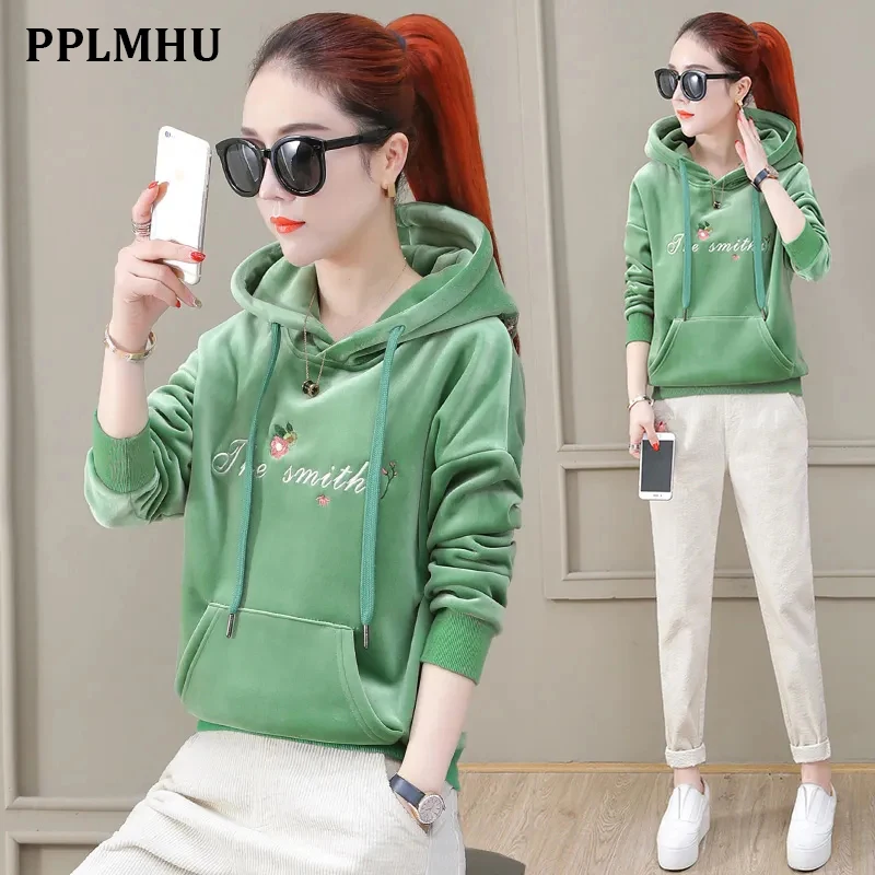 Korean Style Embroidered Short Hooded Sweatshirt Women Autumn Winter Warm Double-Sided Velvet Hoodies Casual Loose Pullover Tops
Korean Style Embroidered Short Hooded Sweatshirt Women Autumn Winter Warm Double-Sided Velvet Hoodies Casual Loose Pullover Tops