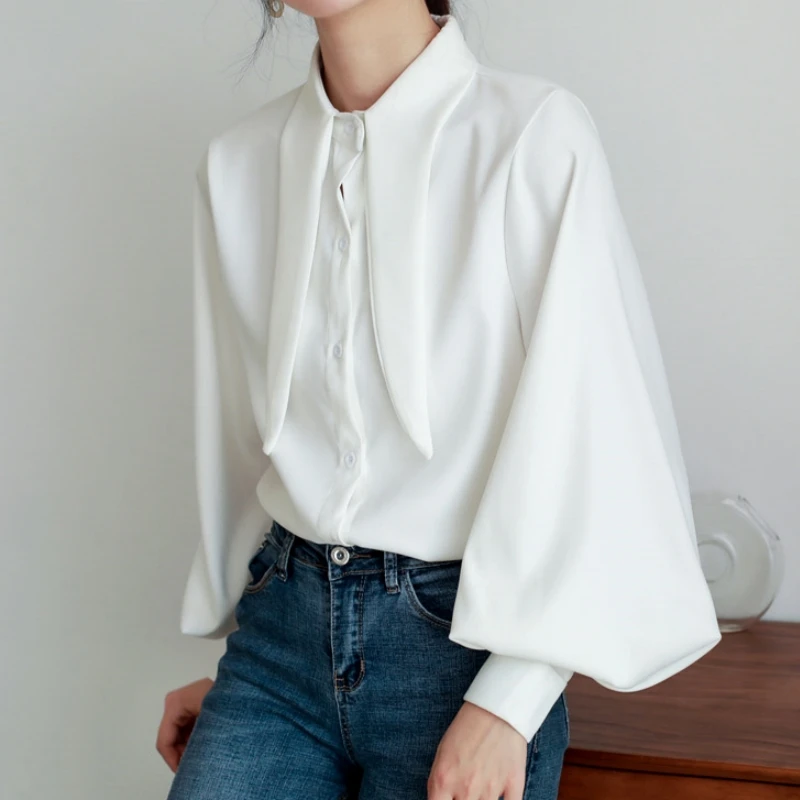 Spring Autumn Vintage Lantern Sleeve Women's Blouse 2025 New Long Sleeve Elegant Korean Solid Casual Loose Bow Shirts Female
Spring Autumn Vintage Lantern Sleeve Women's Blouse 2025 New Long Sleeve Elegant Korean Solid Casual Loose Bow Shirts Female
