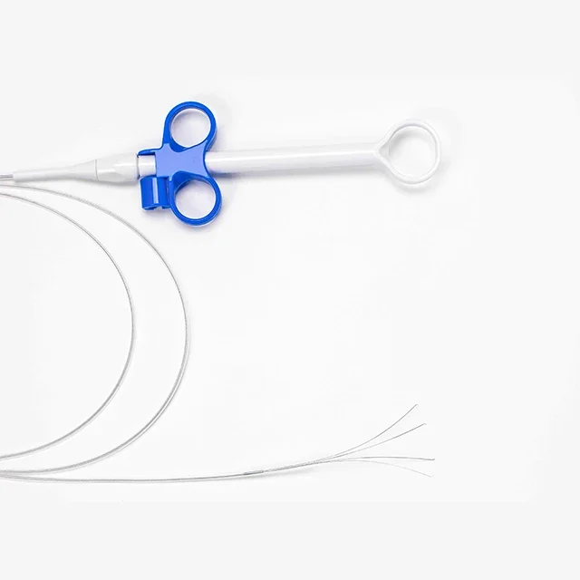 Endoscopic gastroscopic surgery, polypectomy, claw-type disposable flexible foreign body forceps
Endoscopic gastroscopic surgery, polypectomy, claw-type disposable flexible foreign body forceps