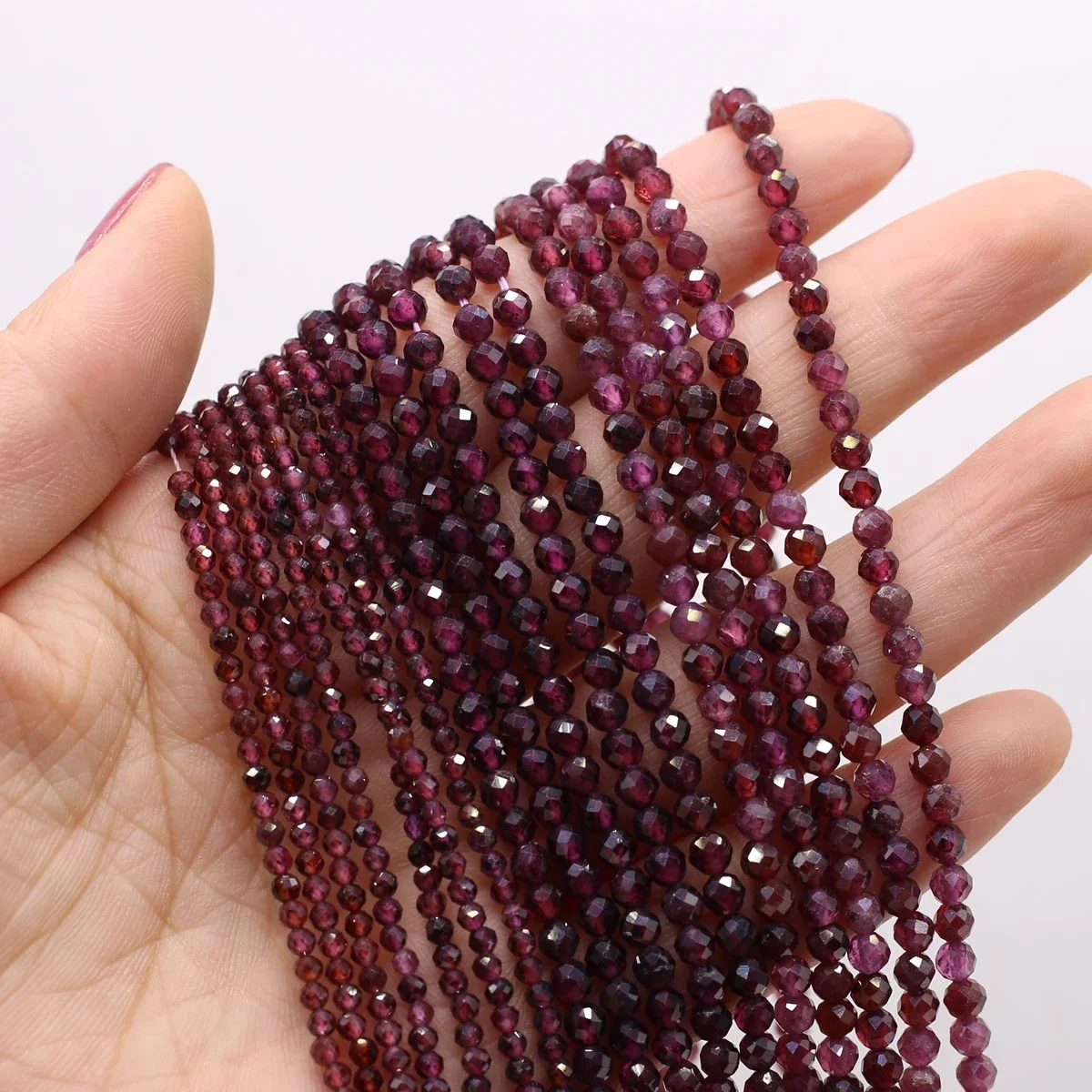 100% Natural Stone Garnet Beads Faceted Round Loose Spacer Beaded for Jewlery Making DIY Bracelet Necklace Accessories 2/3/4mm
100% Natural Stone Garnet Beads Faceted Round Loose Spacer Beaded for Jewlery Making DIY Bracelet Necklace Accessories 2/3/4mm