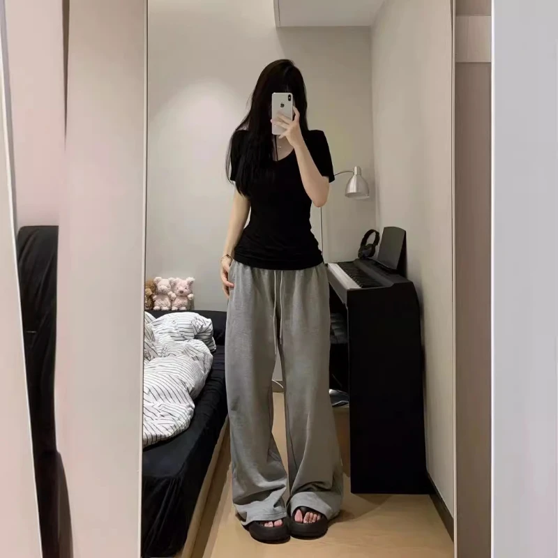 Cotton Neckline Short-sleeved Shirt for Women in Summer Basic Style Versatile Slim Fit and Sexy Top Trendy
Cotton Neckline Short-sleeved Shirt for Women in Summer Basic Style Versatile Slim Fit and Sexy Top Trendy