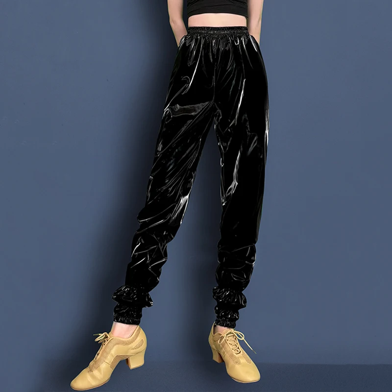 2026 Latin Dance Pants Adult Women Black Jogger Pants Dancer Training Clothes White Trousers Rumba Cha Cha Practice Wear VDL5488
2026 Latin Dance Pants Adult Women Black Jogger Pants Dancer Training Clothes White Trousers Rumba Cha Cha Practice Wear VDL5488