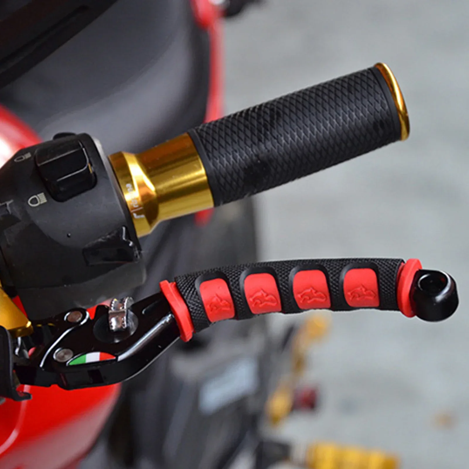 2pcs Motorcycle Brake Handle Silicone Sleeve Anti-Slip Brake Lever Grips Protector Motorcycle Bike Handlebar Cover Moto Accessor
2pcs Motorcycle Brake Handle Silicone Sleeve Anti-Slip Brake Lever Grips Protector Motorcycle Bike Handlebar Cover Moto Accessor