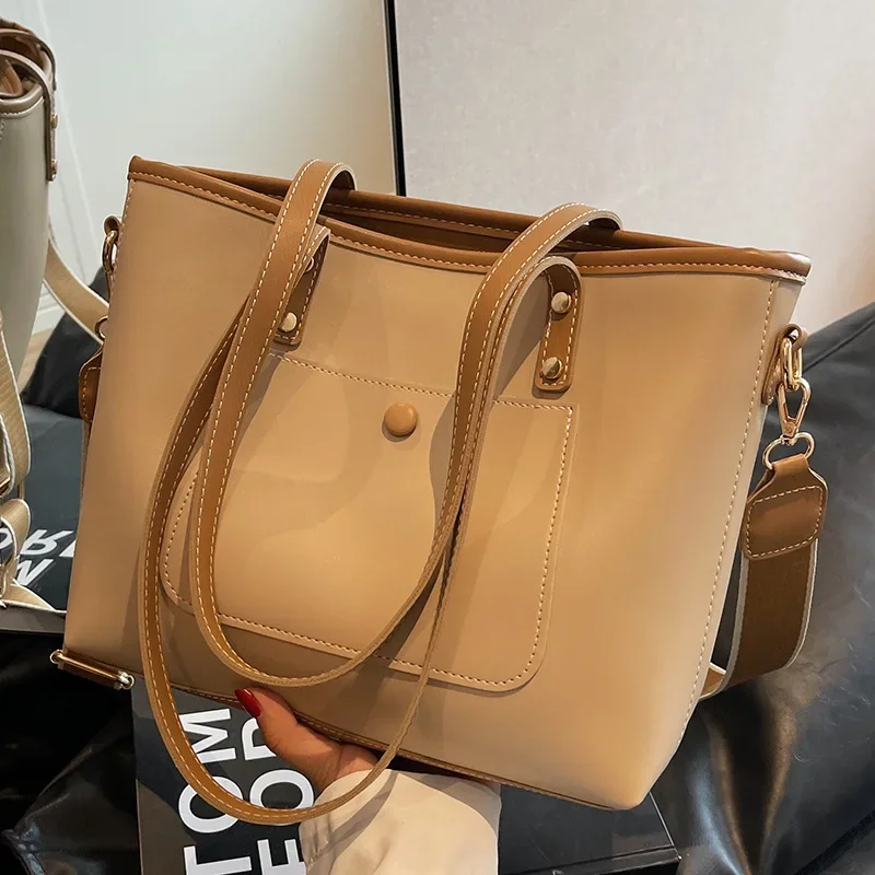 Autumn PU Large Capacity Bag Women's New Simple One Shoulder Crossbody Premium College Student Commuter Tote Bag
Autumn PU Large Capacity Bag Women's New Simple One Shoulder Crossbody Premium College Student Commuter Tote Bag
