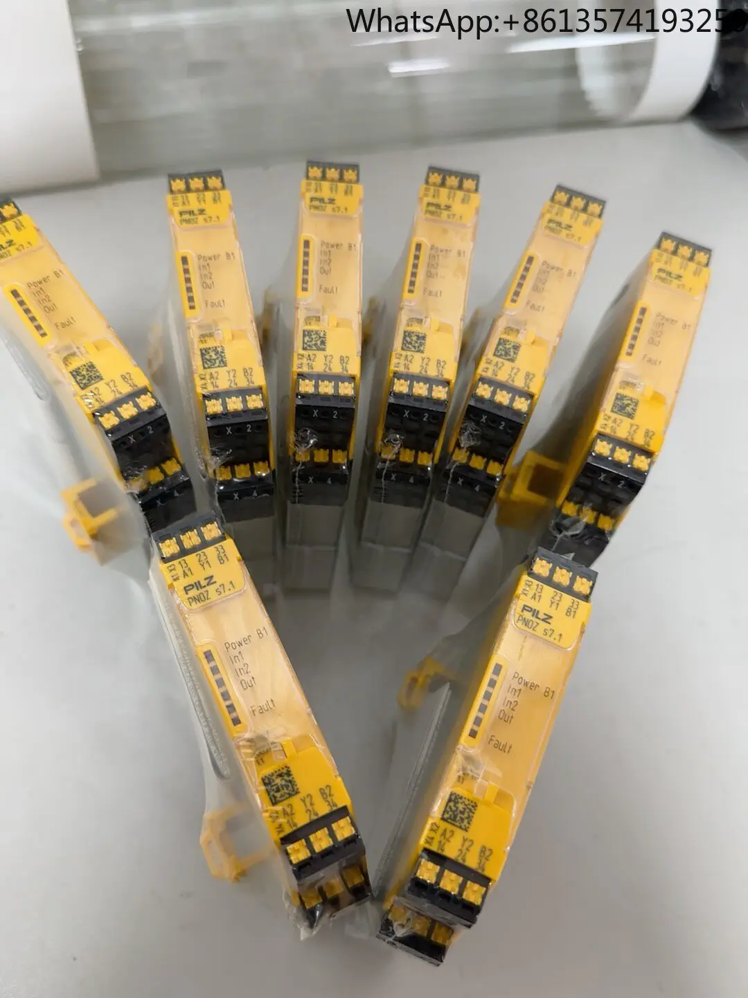 Pilz 751167 Brand new and unopened for 23 yearsin stock
Pilz 751167 Brand new and unopened for 23 yearsin stock