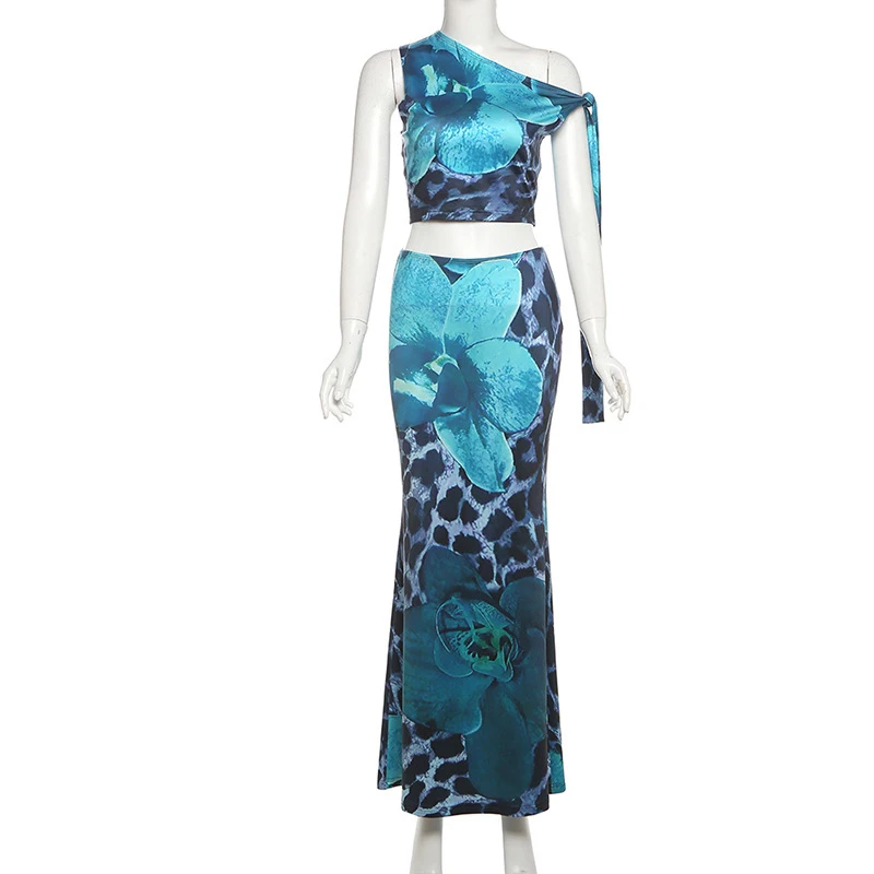 BKLD Women Hottie Sexy Chic Leopard Floral Patchwork Printed Charming Set Slanted Neck Lacing Crop Tops+Fish Tail Skirt Clubwear
BKLD Women Hottie Sexy Chic Leopard Floral Patchwork Printed Charming Set Slanted Neck Lacing Crop Tops+Fish Tail Skirt Clubwear