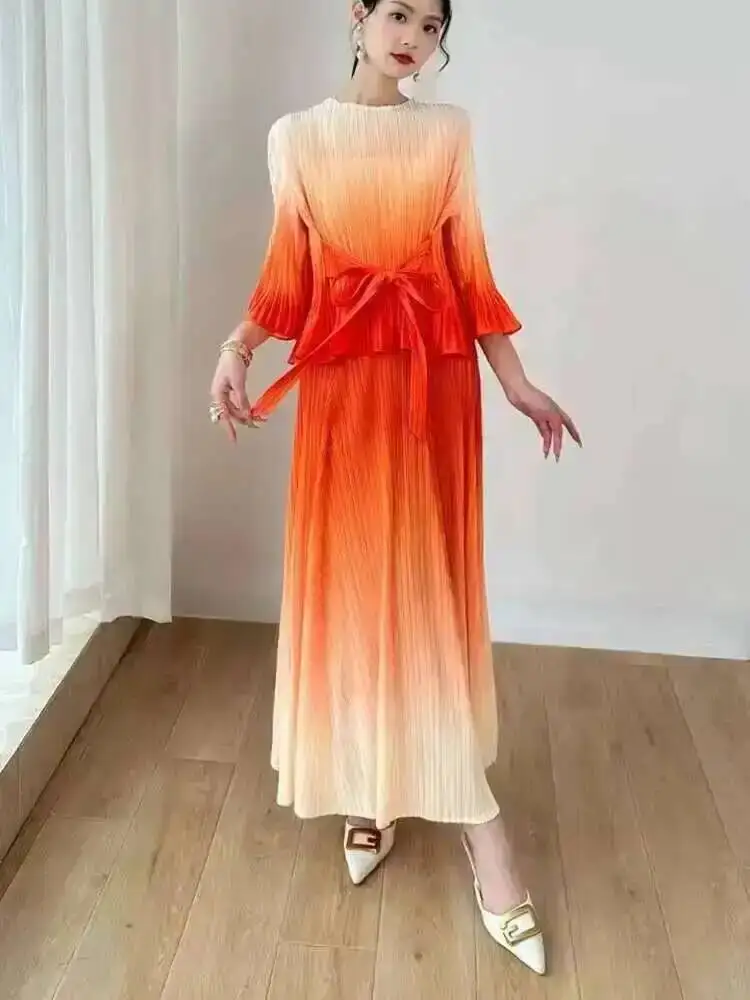Women's Gradient Fashion Two-piece Set 2025 New Round Neck Long Sleeve Lace-up Tops Skirt Pleated Sets Spring New 6N6T
Women's Gradient Fashion Two-piece Set 2025 New Round Neck Long Sleeve Lace-up Tops Skirt Pleated Sets Spring New 6N6T