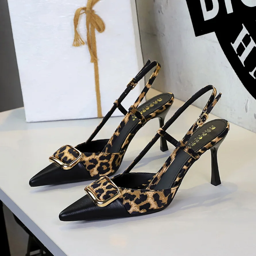 Women High Heels Pointed Toe Elegant Sandals Summer Fashion Slingback Peep Toe Stiletto Banquet Pumps Dress Shoes Leopard
Women High Heels Pointed Toe Elegant Sandals Summer Fashion Slingback Peep Toe Stiletto Banquet Pumps Dress Shoes Leopard