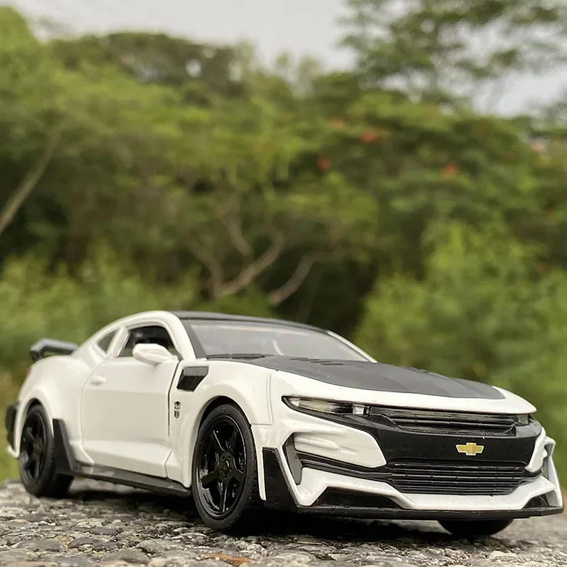 Chevrolet Camaro, модель спортивного автомобиля из сплава, литье под давлением, 1:32, металлическая модель игрушечного автомобиля, высокая имитация звука, свет, коллекция, подарок
Chevrolet Camaro, модель спортивного автомобиля из сплава, литье под давлением, 1:32, металлическая модель игрушечного автомобиля, высокая имитация звука, свет, коллекция, подарок
