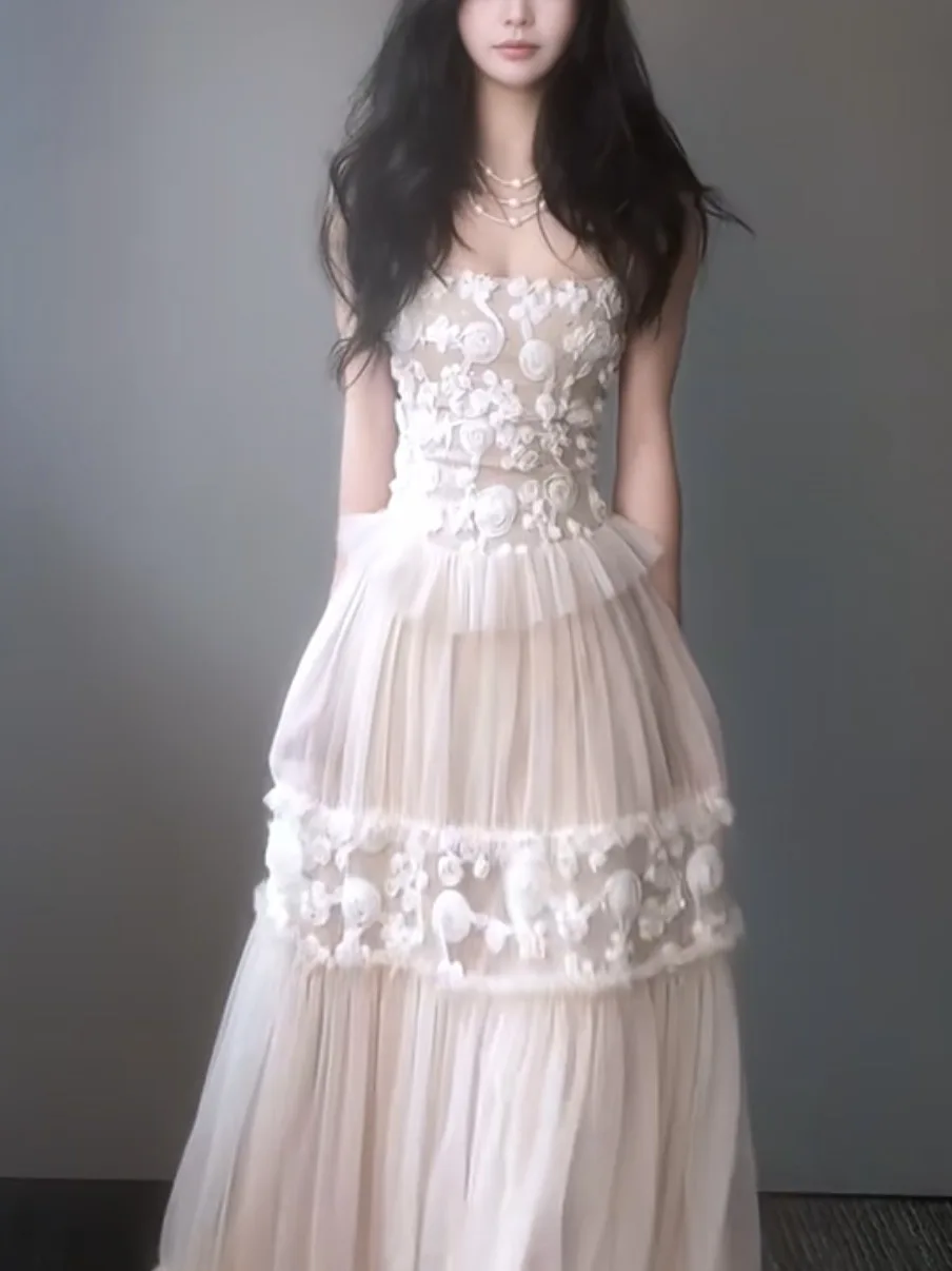 plus Size Lace Embroidery Heavy Work Waist Cinched Long Strapless Dress Women's Fashion Spring New Style Commute Artistic Fit
plus Size Lace Embroidery Heavy Work Waist Cinched Long Strapless Dress Women's Fashion Spring New Style Commute Artistic Fit