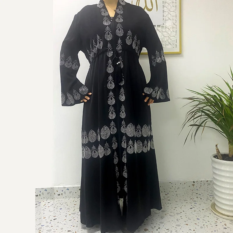 Islam Abaya Woman Dubai Ramadan Kebaya Long Sleeves Diamond Zipper Strawstring Eid Holiday Dress Kaftans Muslim Abaya Women
Islam Abaya Woman Dubai Ramadan Kebaya Long Sleeves Diamond Zipper Strawstring Eid Holiday Dress Kaftans Muslim Abaya Women