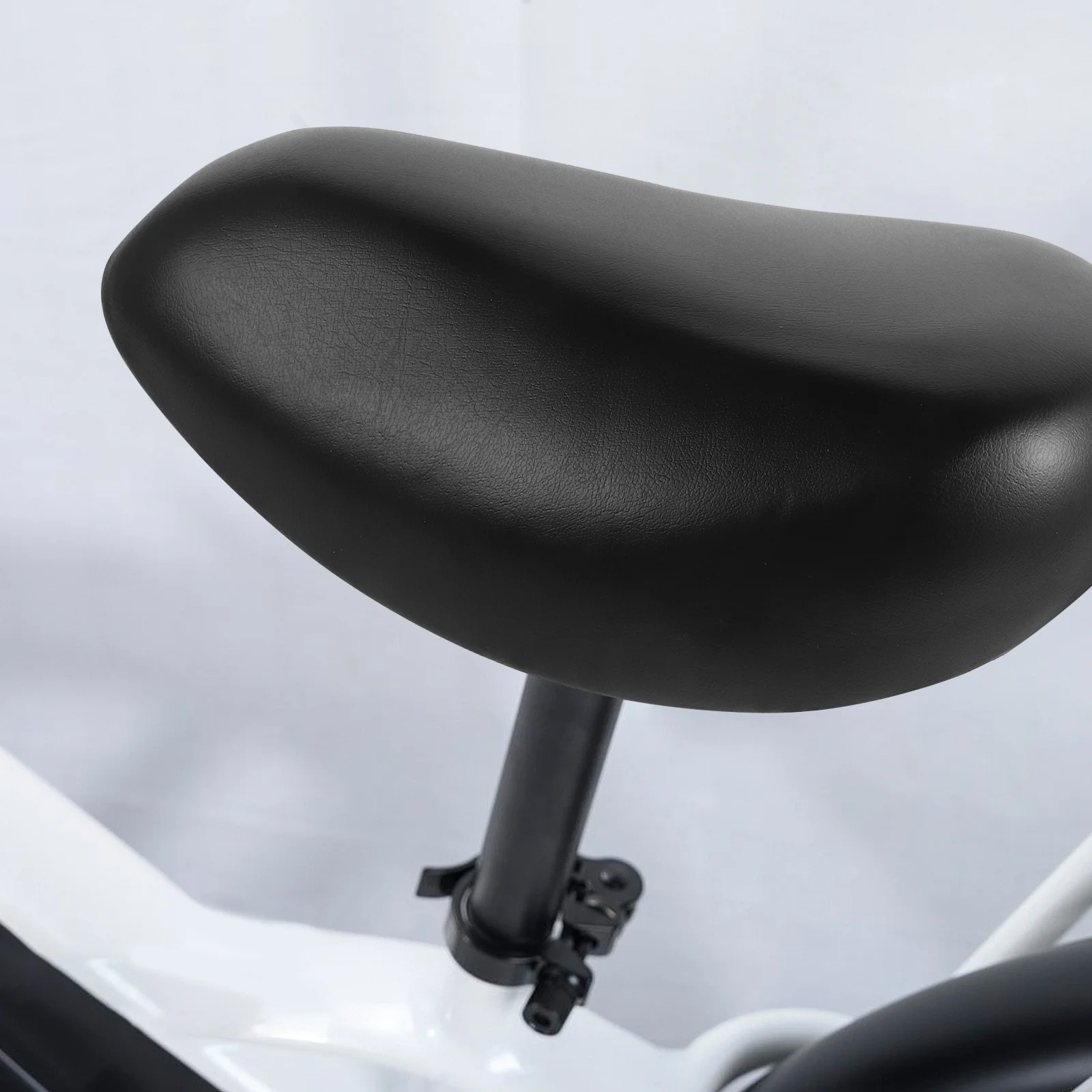 Foldable Electric Bike Saddle Seat Cushion Dual Bottom Support Comfortable Padded Bicycle Seat for Road Mountain E-Bike Riders
Foldable Electric Bike Saddle Seat Cushion Dual Bottom Support Comfortable Padded Bicycle Seat for Road Mountain E-Bike Riders