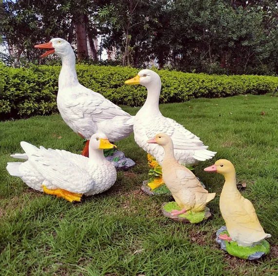 Outdoor Garden Simulated Duck Figurine Resin Decoration Item Homestay Lawn Sculpture Accessories Courtyard Villa Statue Ornament
Outdoor Garden Simulated Duck Figurine Resin Decoration Item Homestay Lawn Sculpture Accessories Courtyard Villa Statue Ornament