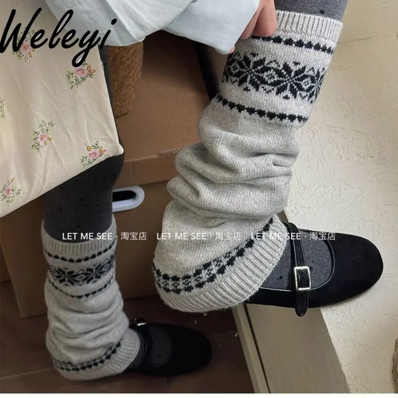 Women Vintage Y2K Knit Wool Leggings Covers Socks Korean Women Tulip Calf Socks Winter Thickened Leg Warmers Harajuku Leg Covers
Women Vintage Y2K Knit Wool Leggings Covers Socks Korean Women Tulip Calf Socks Winter Thickened Leg Warmers Harajuku Leg Covers