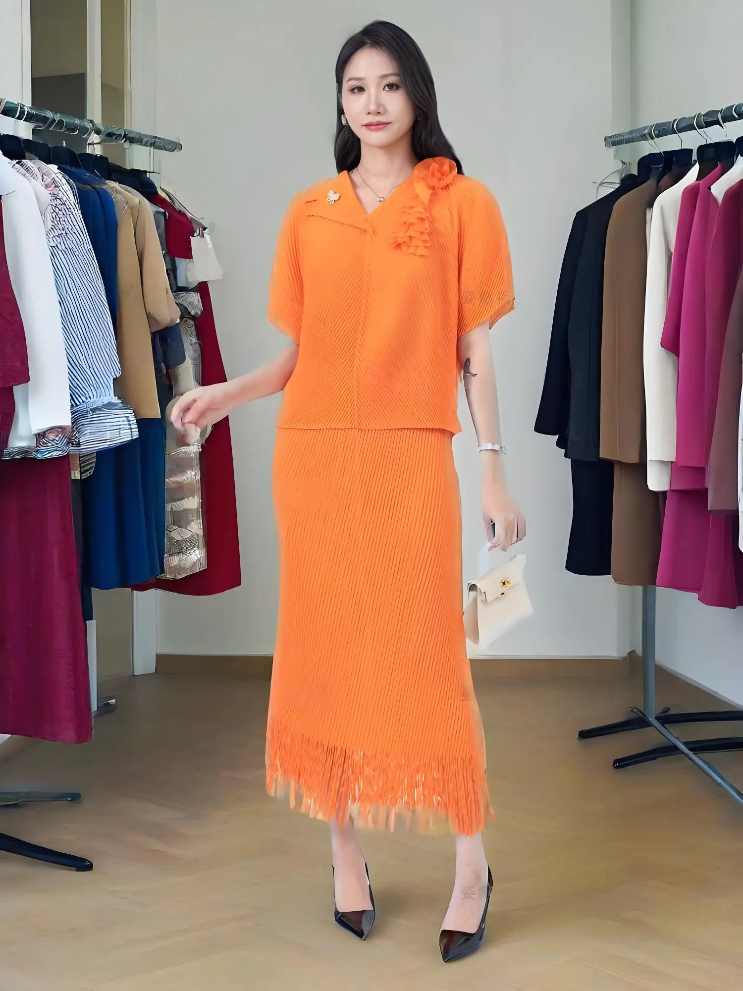 Miyake's New 2025 Spring Dress Women's High-end Pleat Vacation Style Pleated Fashion Large Size Two-piece Pleated Long Dress
Miyake's New 2025 Spring Dress Women's High-end Pleat Vacation Style Pleated Fashion Large Size Two-piece Pleated Long Dress