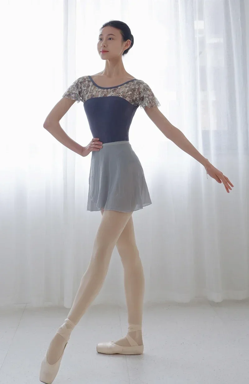 Ballet Dance Leotards Women Short Sleeve Gymnastics Exercise Costume Adult Cheap Ballet Leotard High Quality Dance Coverall
Ballet Dance Leotards Women Short Sleeve Gymnastics Exercise Costume Adult Cheap Ballet Leotard High Quality Dance Coverall