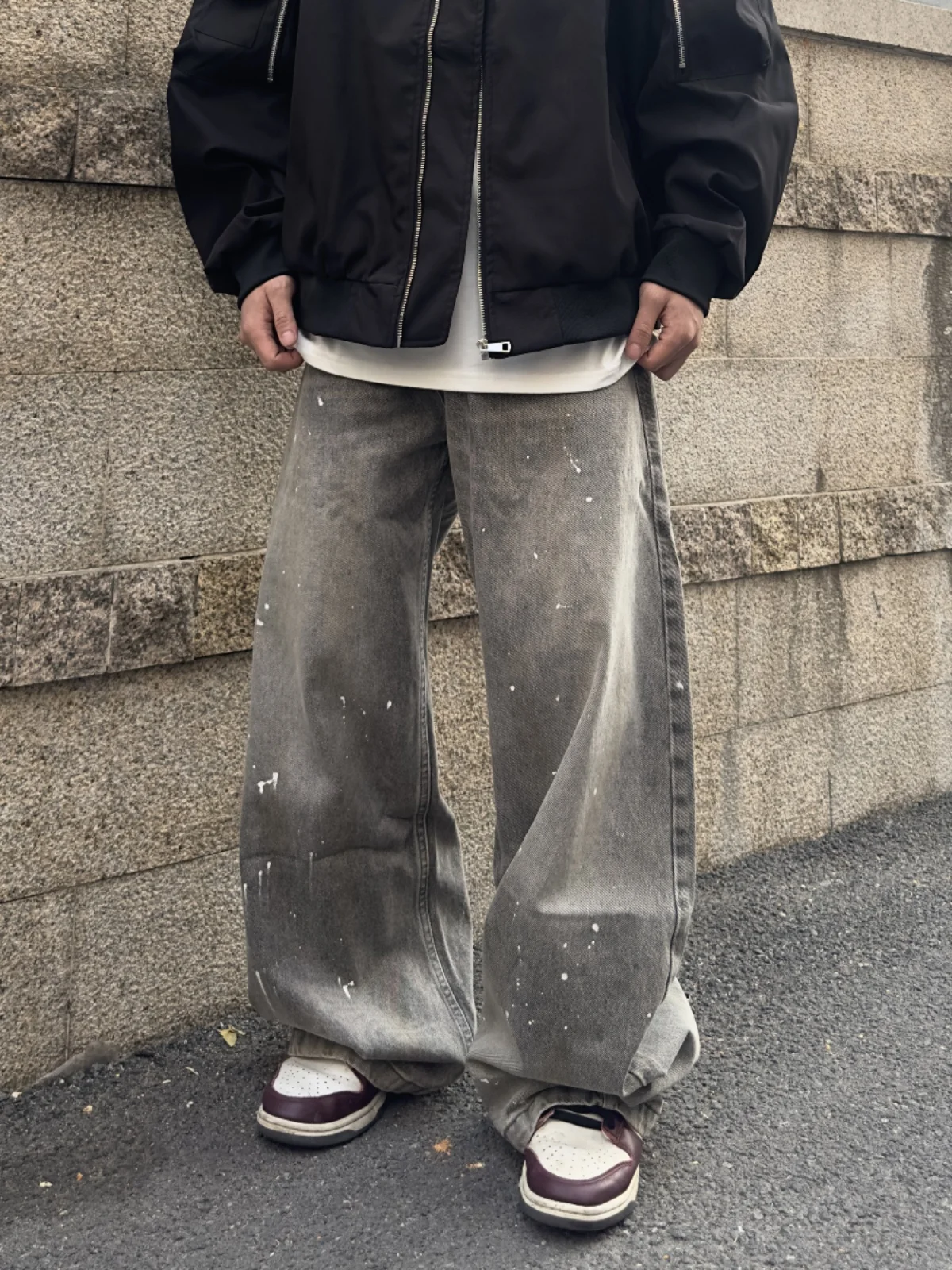 Retro American High Street Washed Distressed Knife Jeans Men Women Hiphop Loose Wide Leg Casual Long Trousers
Retro American High Street Washed Distressed Knife Jeans Men Women Hiphop Loose Wide Leg Casual Long Trousers