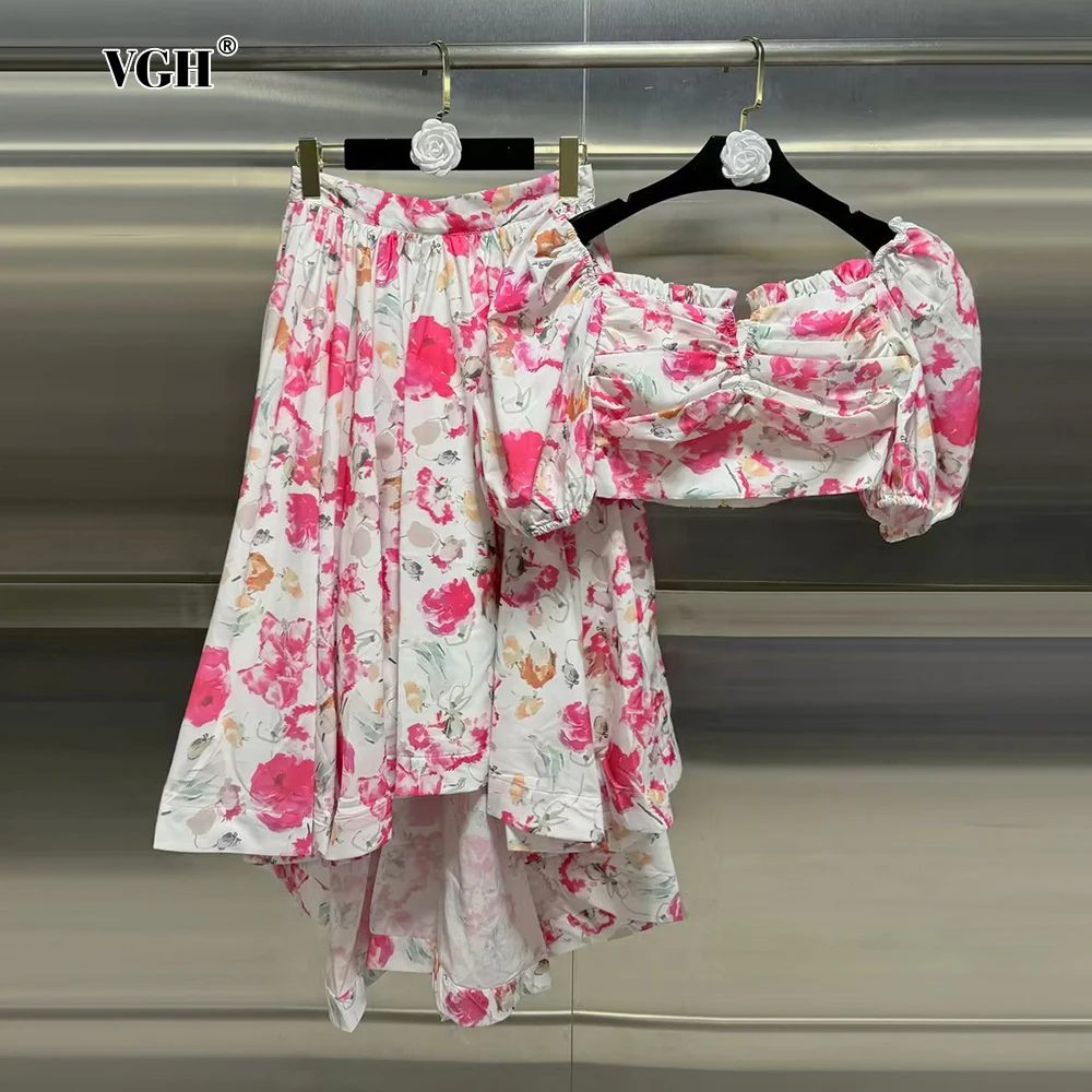 VGH Elegant Printing Two Piece Set for Women Square Collar Puff Sleeve Short Tops High Waist Long Skirts Runway Sets Female New 
VGH Elegant Printing Two Piece Set for Women Square Collar Puff Sleeve Short Tops High Waist Long Skirts Runway Sets Female New