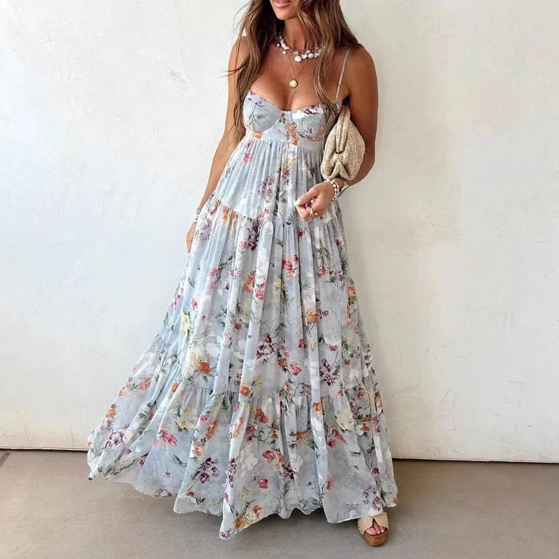 Sexy Low Cut Halter Floral Printed Dress Elegant Sleeveless Hollow Out Pleat Dress Summer New High Waist Backless Evening Dress
Sexy Low Cut Halter Floral Printed Dress Elegant Sleeveless Hollow Out Pleat Dress Summer New High Waist Backless Evening Dress