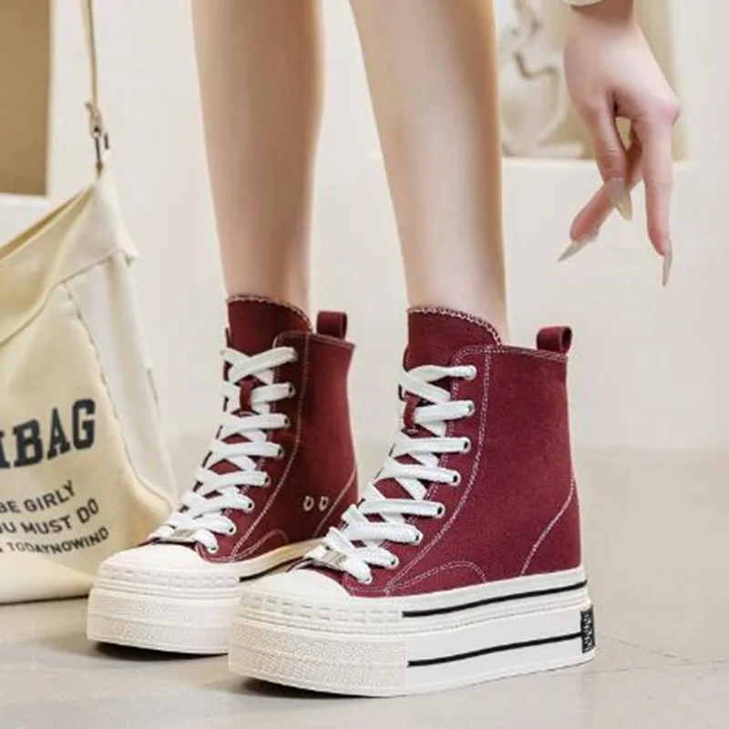 Весенне-осенние женские джинсовые парусиновые ботильоны в уличном стиле 12 см, повседневная женская дышащая повседневная вулканизированная обувь на танкетке на платформе
Весенне-осенние женские джинсовые парусиновые ботильоны в уличном стиле 12 см, повседневная женская дышащая повседневная вулканизированная обувь на танкетке на платформе