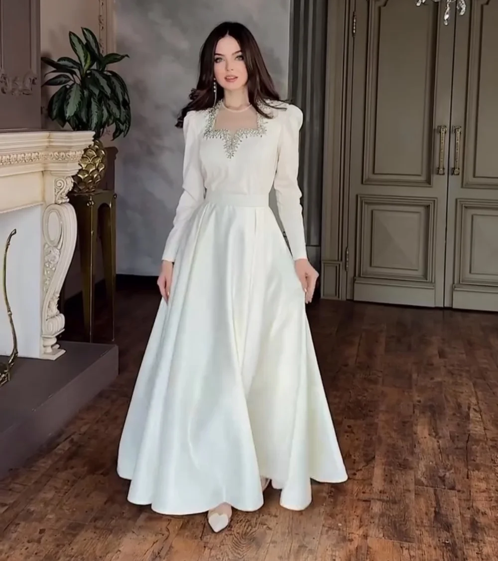 Customized Sparkle Sequined A-line O-Neck Midi Dresses Bespoke Occasion Dresses Formal Modern Style
Customized Sparkle Sequined A-line O-Neck Midi Dresses Bespoke Occasion Dresses Formal Modern Style