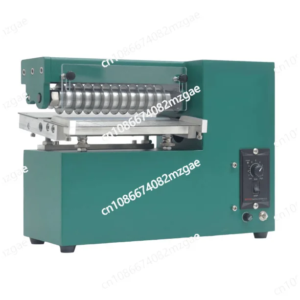 Small leather single head pedal electric cutting straight strip machine for making shoes, bags and paper products
Small leather single head pedal electric cutting straight strip machine for making shoes, bags and paper products