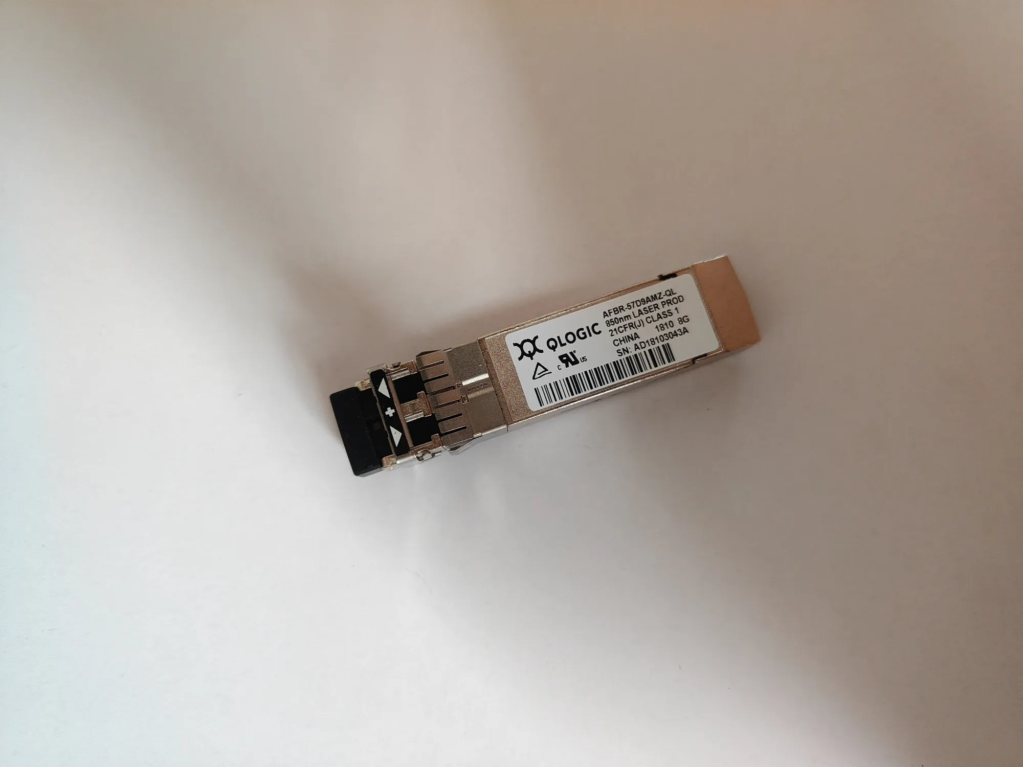 1PCS QLOGIC SFP 8G AFBR-57D9AMZ-QL/8Gb 850nm SFP+ Transceive/qlogic 8g hba/qle sfp/qlogic optical fiber/qle switch
1PCS QLOGIC SFP 8G AFBR-57D9AMZ-QL/8Gb 850nm SFP+ Transceive/qlogic 8g hba/qle sfp/qlogic optical fiber/qle switch