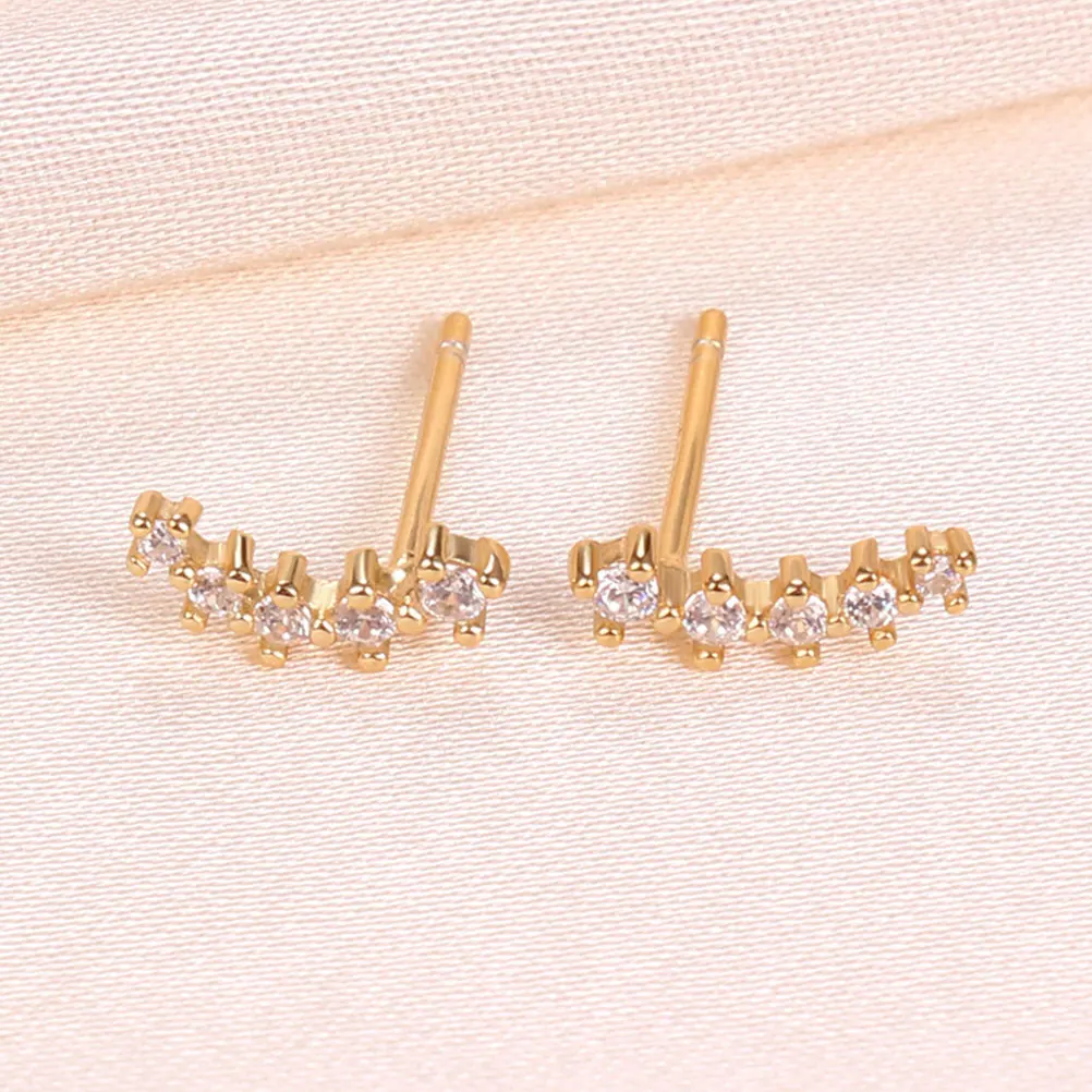 Exquisite Rhinestone Stud Earrings Fashion Women Jewelry Copper Decoration Golden Color Trendy Not Fall Off Comfortable Perfect
Exquisite Rhinestone Stud Earrings Fashion Women Jewelry Copper Decoration Golden Color Trendy Not Fall Off Comfortable Perfect