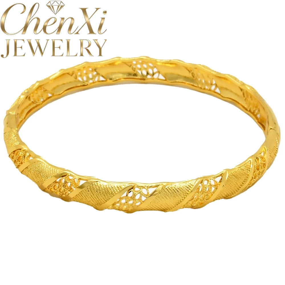 High-End Luxury Alluvial Gold Hollow Out Trendy Fashion Bracelet Jewelry Women Elegant Wedding Daily Party Dating Festival Gift
High-End Luxury Alluvial Gold Hollow Out Trendy Fashion Bracelet Jewelry Women Elegant Wedding Daily Party Dating Festival Gift
