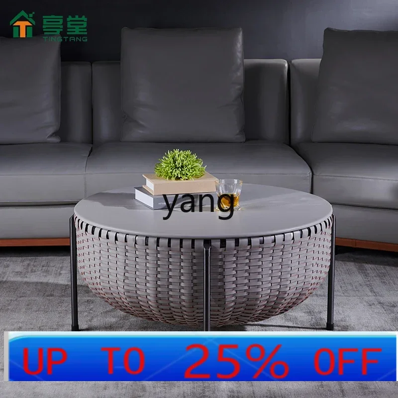 Левый круглый журнальный столик, простой тканый чайный столик из нержавеющей стали для гостиной в гонконгском стиле
Левый круглый журнальный столик, простой тканый чайный столик из нержавеющей стали для гостиной в гонконгском стиле