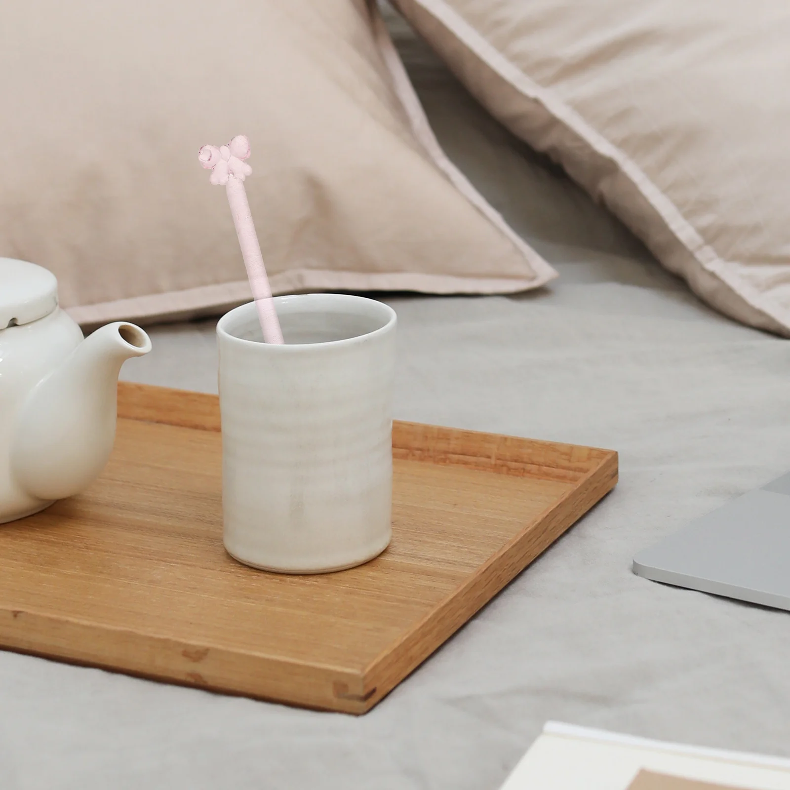 2Pcs Butterfly Knot Glass Spoon Heat Resistant Coffee Stirrer for Kitchen Mixing Tea Soup Honey Ice Cream Serving Tool
2Pcs Butterfly Knot Glass Spoon Heat Resistant Coffee Stirrer for Kitchen Mixing Tea Soup Honey Ice Cream Serving Tool