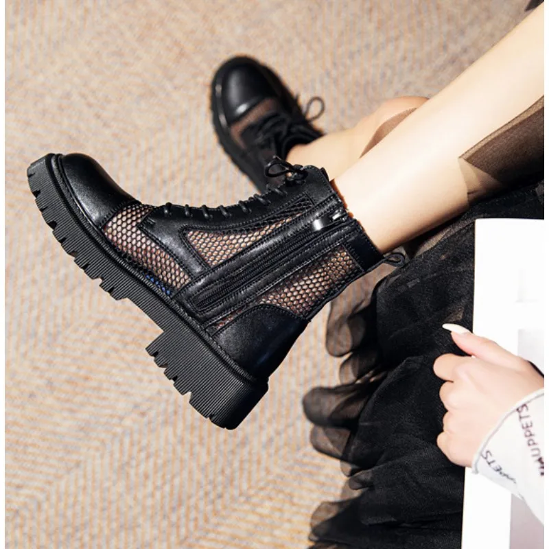 Летние ботинки, женские крутые ботинки из натуральной кожи с сеткой, дышащая обувь на массивном каблуке, женские полусапожки из сетчатой ткани с вырезами, сандалии
Летние ботинки, женские крутые ботинки из натуральной кожи с сеткой, дышащая обувь на массивном каблуке, женские полусапожки из сетчатой ткани с вырезами, сандалии