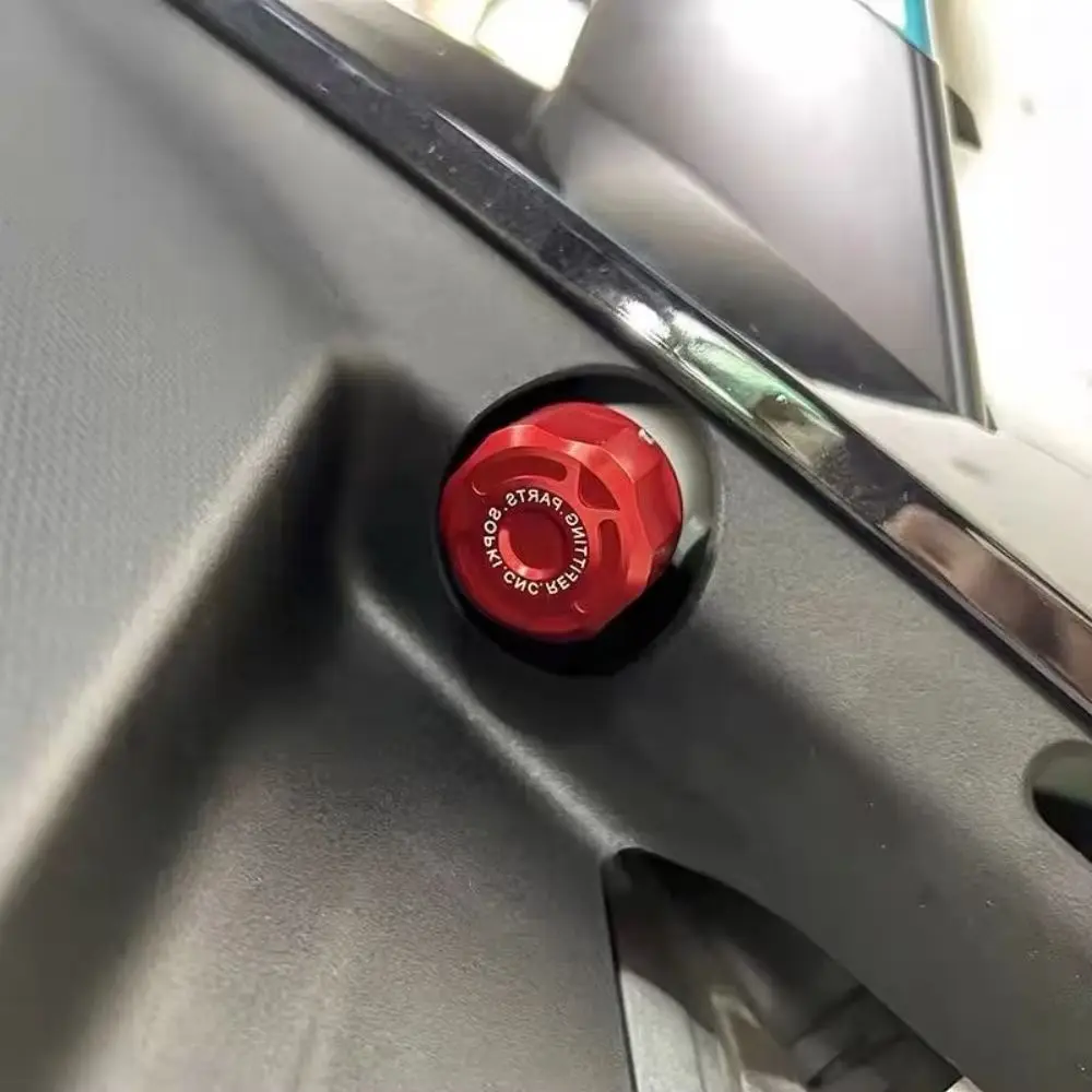 For VOGE RR660S, modify the accessory auxiliary water tank oil can, anti-theft cover, and decorative cover
For VOGE RR660S, modify the accessory auxiliary water tank oil can, anti-theft cover, and decorative cover