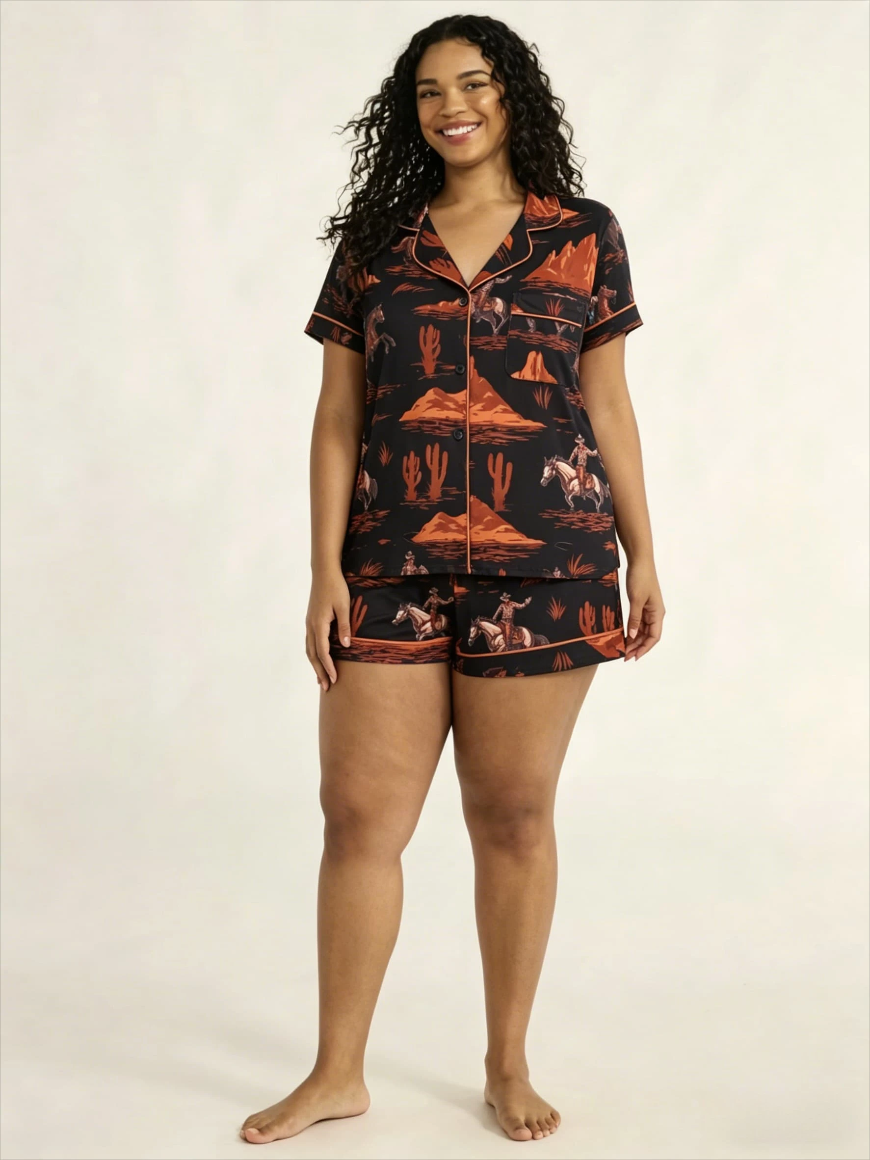 Summer New Fashion Print Short Sleeve Shorts Black Homewear Set Custom
Summer New Fashion Print Short Sleeve Shorts Black Homewear Set Custom