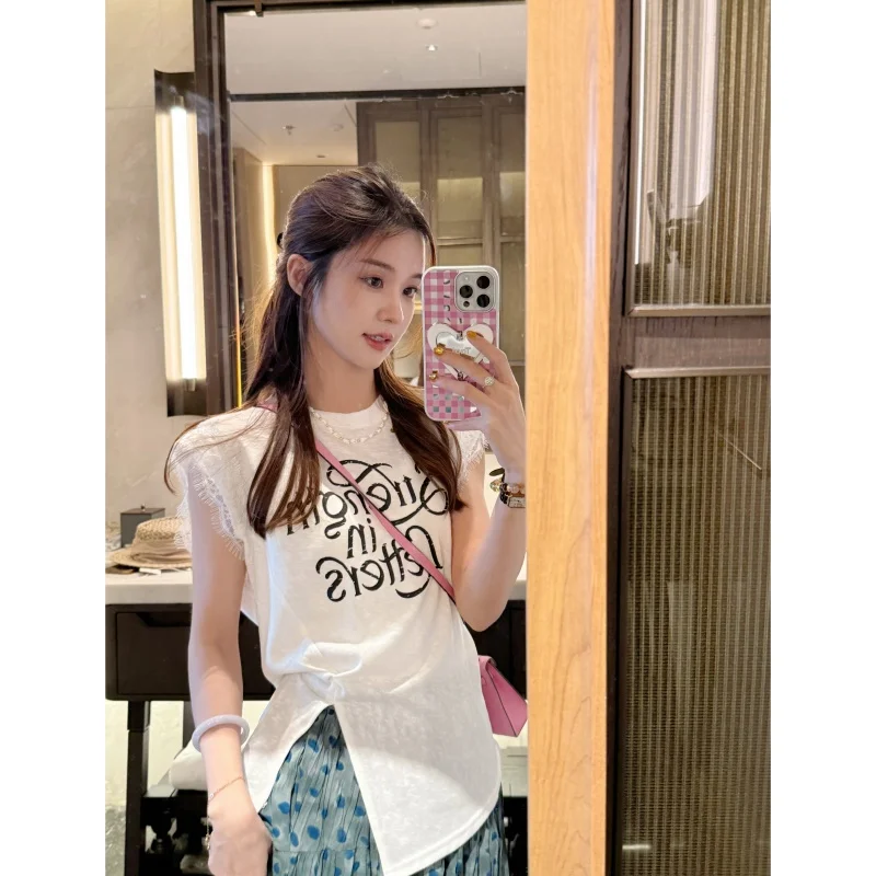 Повседневный летний топ-жилет с асимметричным принтом для женщин, универсальный и стильный, стандартной длины, для повседневной носки
Повседневный летний топ-жилет с асимметричным принтом для женщин, универсальный и стильный, стандартной длины, для повседневной носки