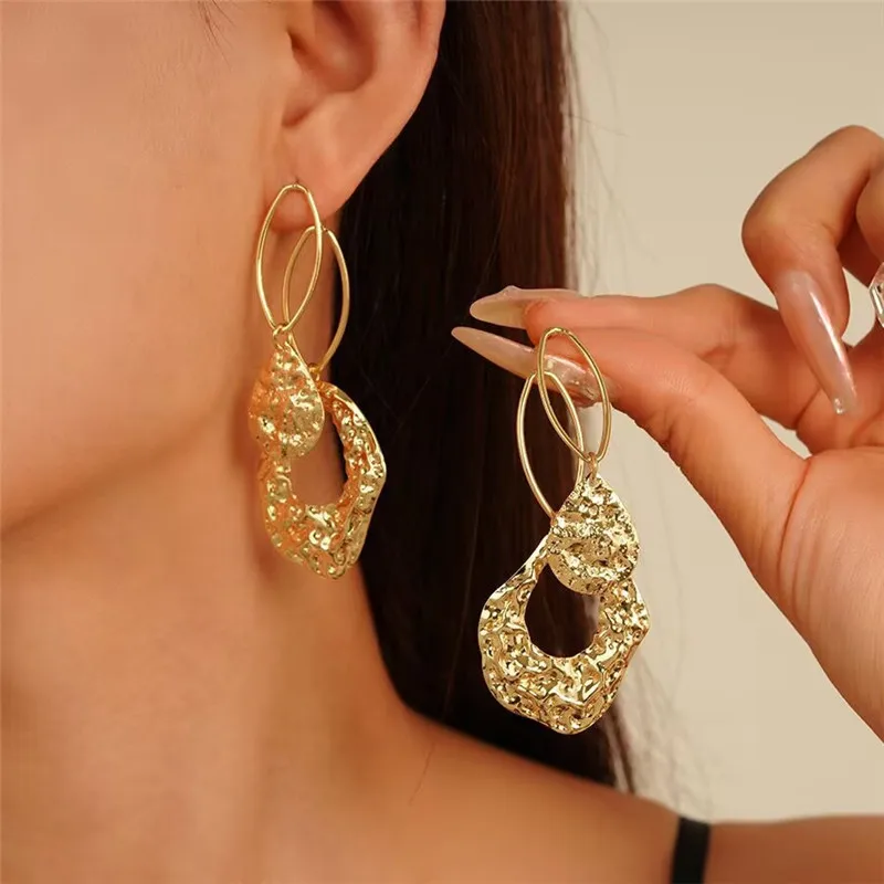 Irregular Metal Pendant Earrings European American Style Personalized Fashion Stud Earrings Girls Travel Wedding Accessories
Irregular Metal Pendant Earrings European American Style Personalized Fashion Stud Earrings Girls Travel Wedding Accessories