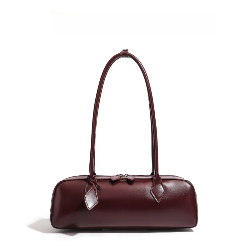 2026New niche design large-capacity leather shoulder bag, long red handbag, baguette bag for women
2026New niche design large-capacity leather shoulder bag, long red handbag, baguette bag for women
